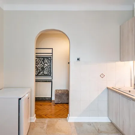 Maironio Art Deco Apartment Kaunas